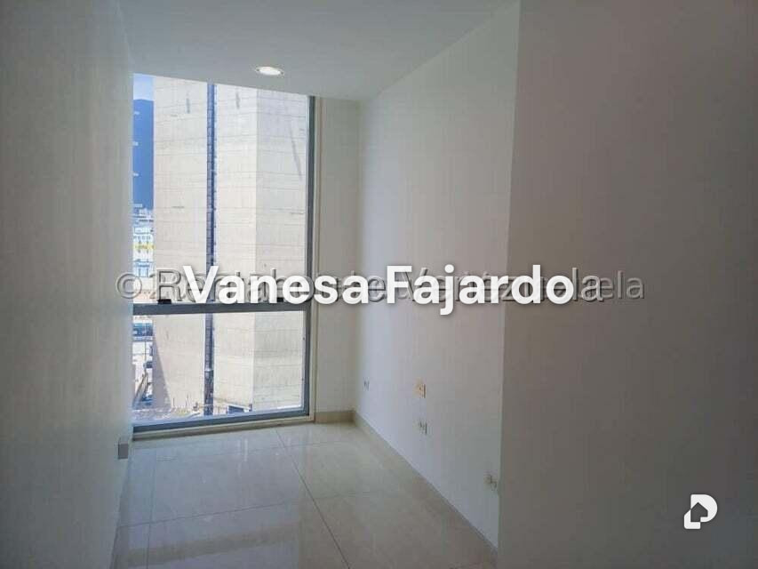 Office in El Rosal, Caracas – 7