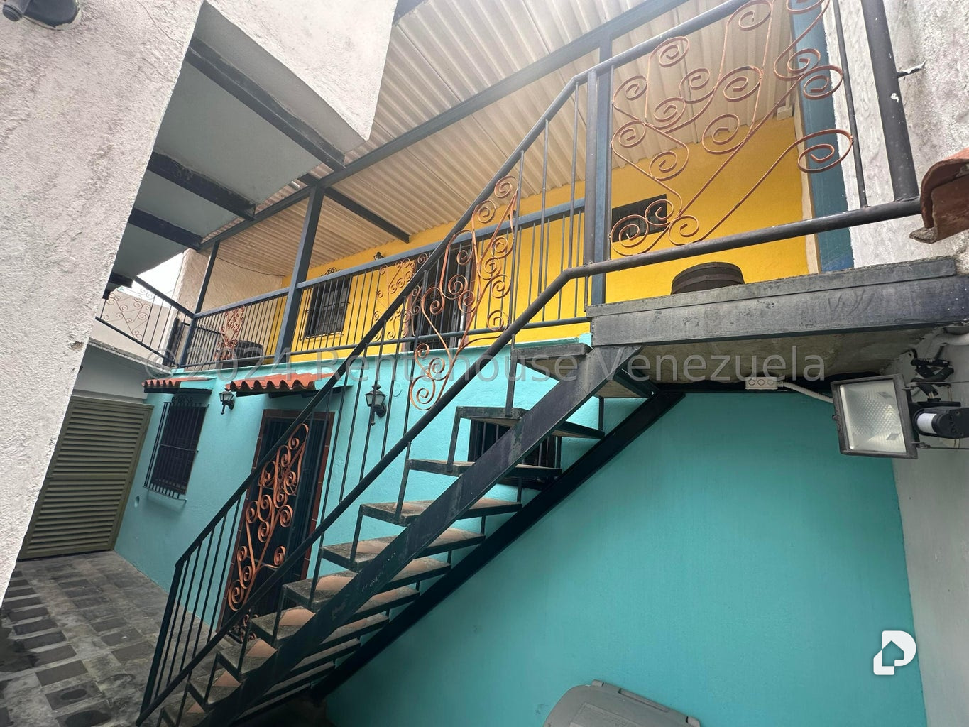 Local comercial en El Hatillo, Caracas – 4