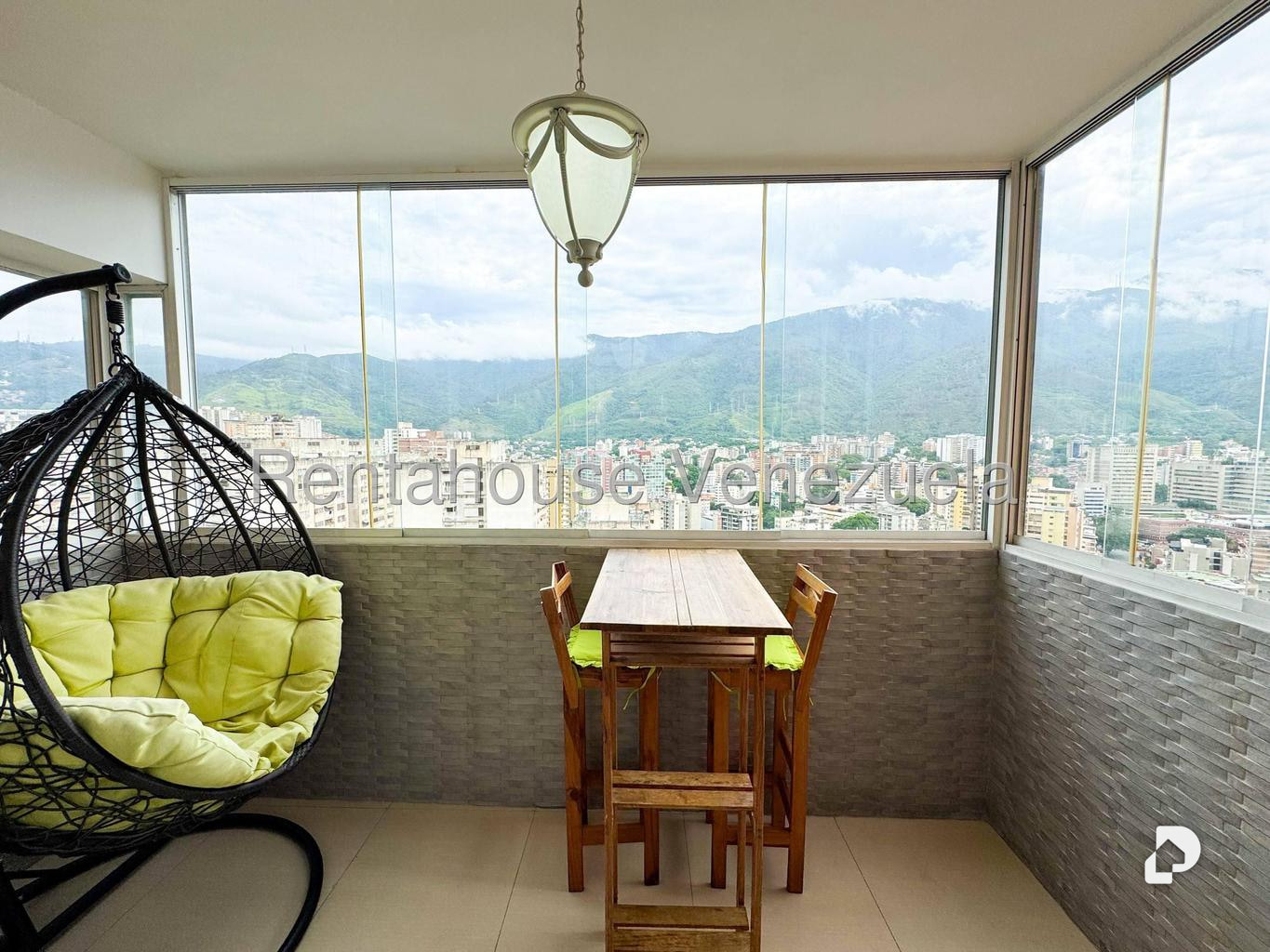 Apartamento en Parroquia La Candelaria, Caracas – 11