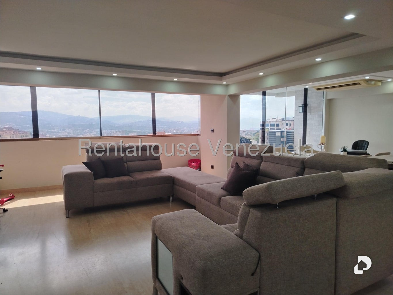 Apartamento en Terrazas del Ávila, Caracas