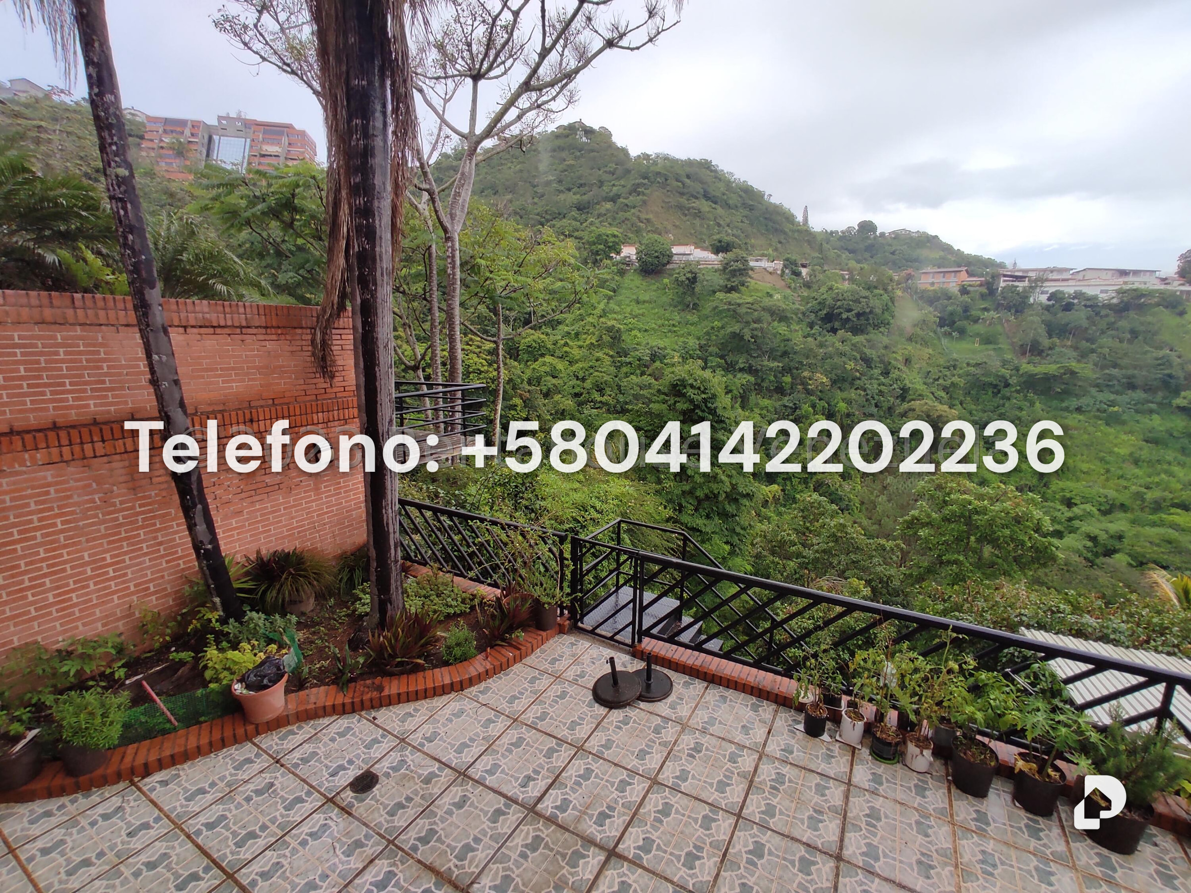 Casa en Colinas del Tamanaco, Caracas – 23