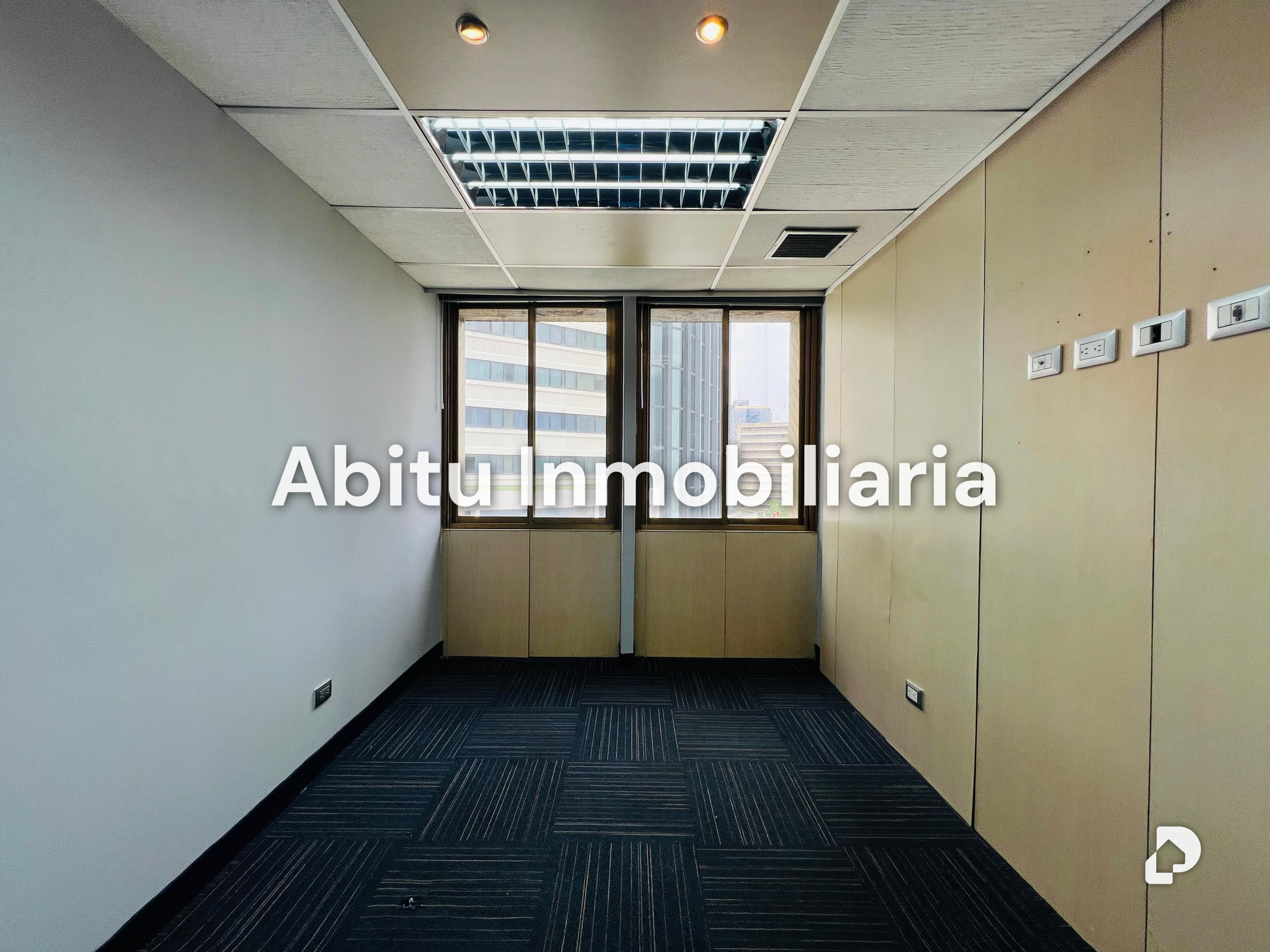 Office in Chuao, Caracas – 9