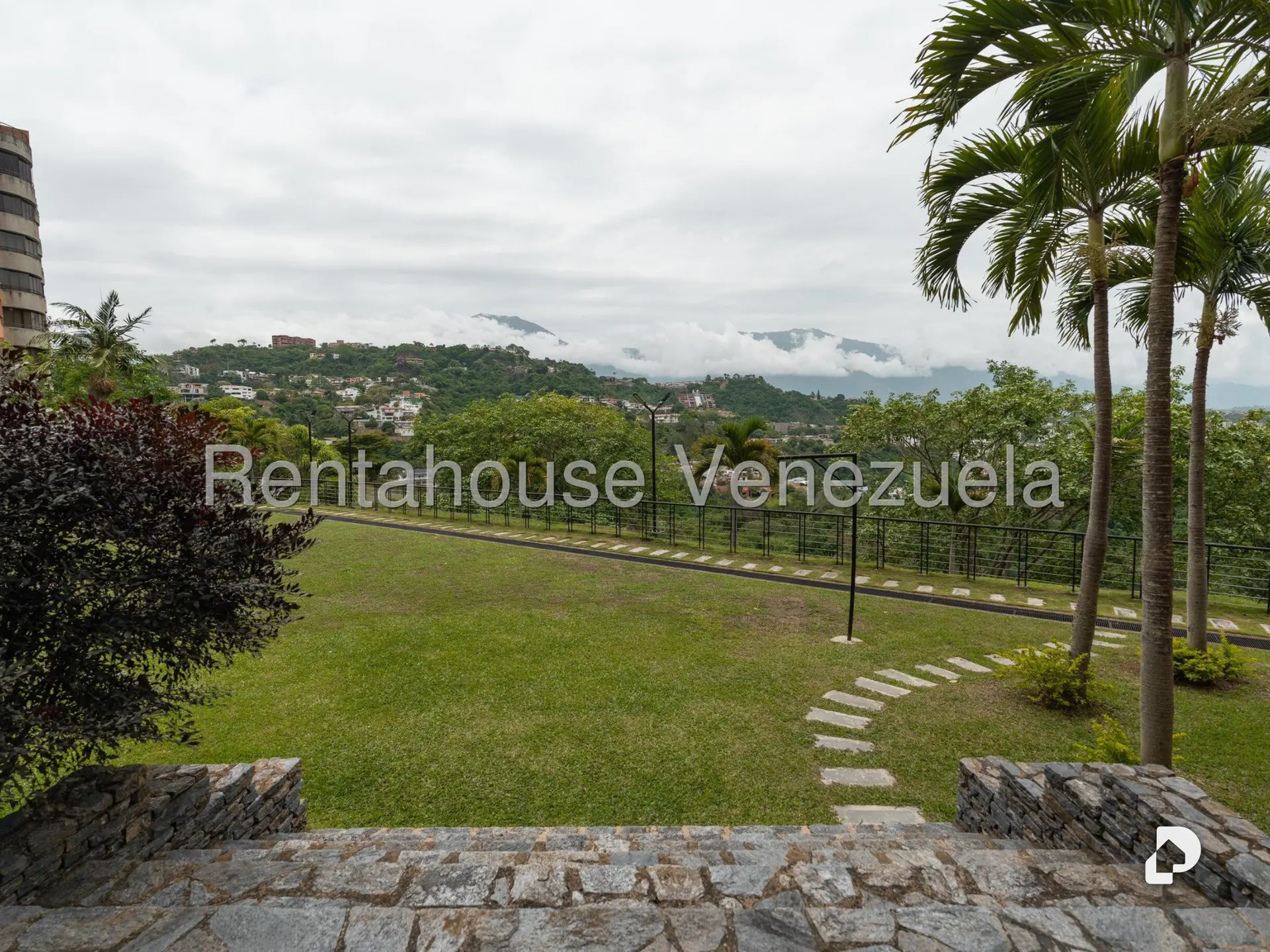Apartamento en Los Samanes, Caracas – 18