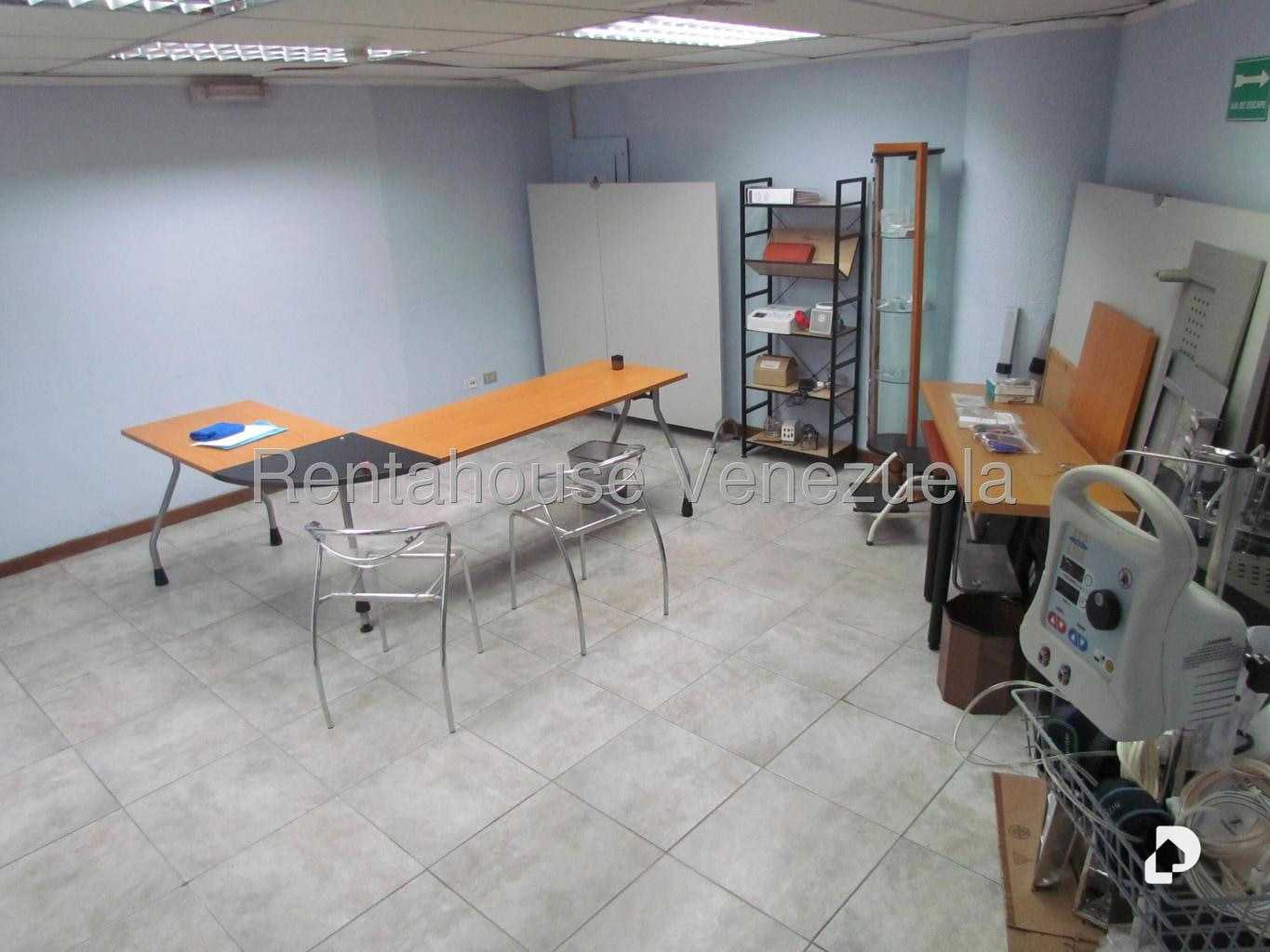 Local comercial en Los Dos Caminos, Caracas – 20