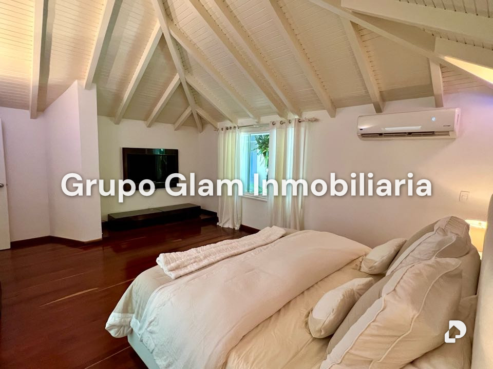 House in Colinas de Tamanaco, Caracas – 20