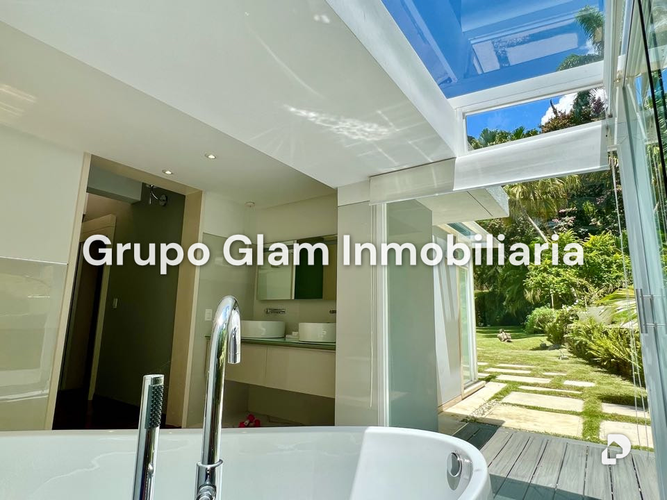House in Colinas de Tamanaco, Caracas – 25