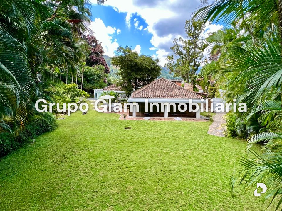House in Colinas de Tamanaco, Caracas – 3