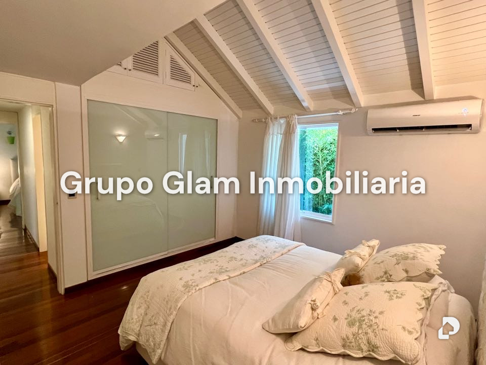 House in Colinas de Tamanaco, Caracas – 32