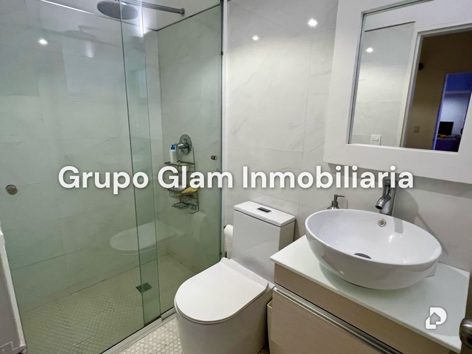 House in Colinas de Tamanaco, Caracas – 35