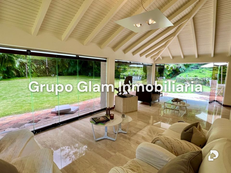 House in Colinas de Tamanaco, Caracas – 8