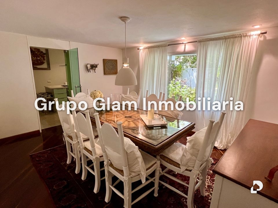 House in Colinas de Tamanaco, Caracas – 14
