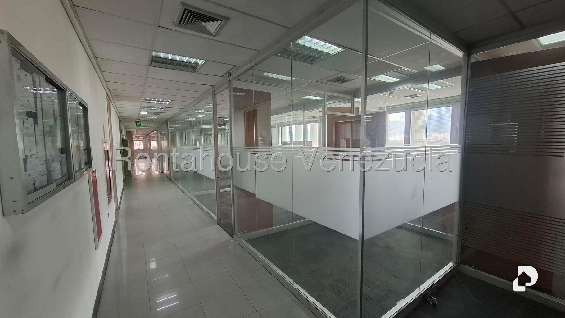 Oficina en Macaracuay, Caracas – 11