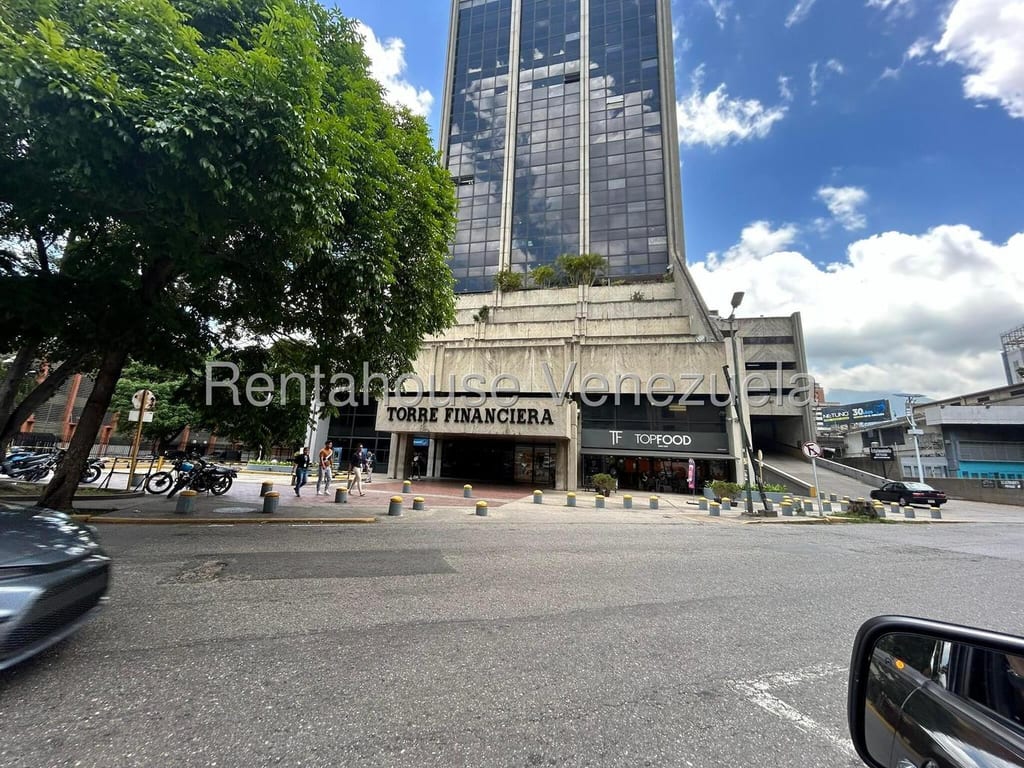 Oficina en Bello Monte, Caracas - 1