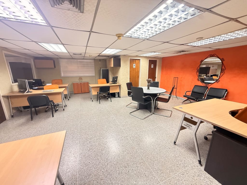 Oficina en Maracay - 1
