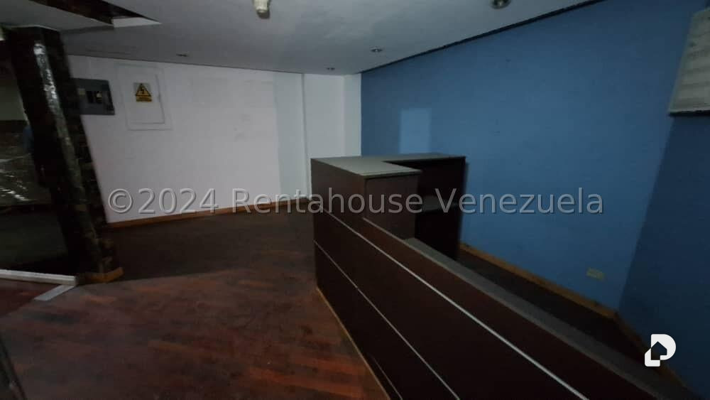 Oficina en La Urbina, Caracas – 3