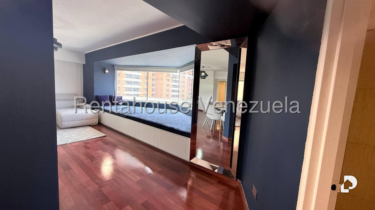 Apartamento en Los Dos Caminos, Caracas – 12