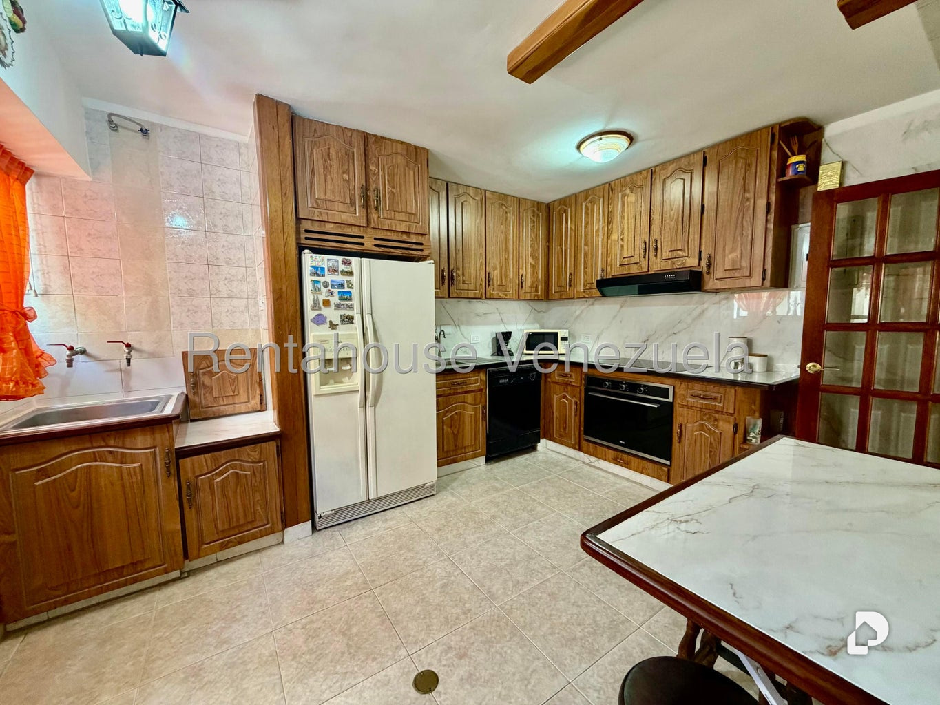 Apartamento en Los Palos Grandes, Caracas – 5