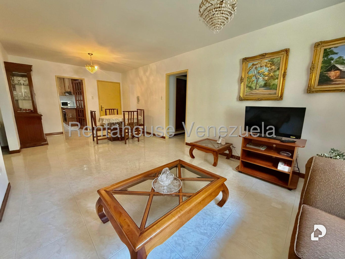 Apartamento en Los Palos Grandes, Caracas – 7