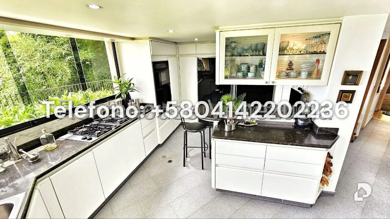 Casa en Alto Hatillo, Caracas – 23