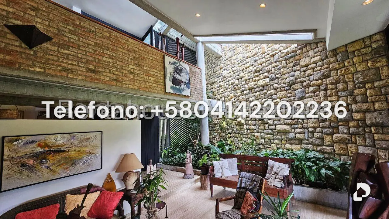 Casa en Alto Hatillo, Caracas – 11