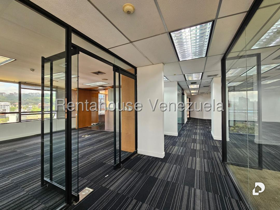 Office in Las Mercedes, Caracas – 28