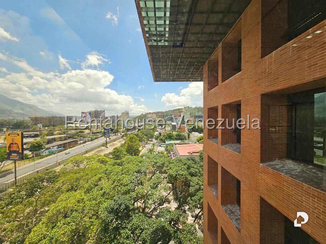 Office in Las Mercedes, Caracas – 16