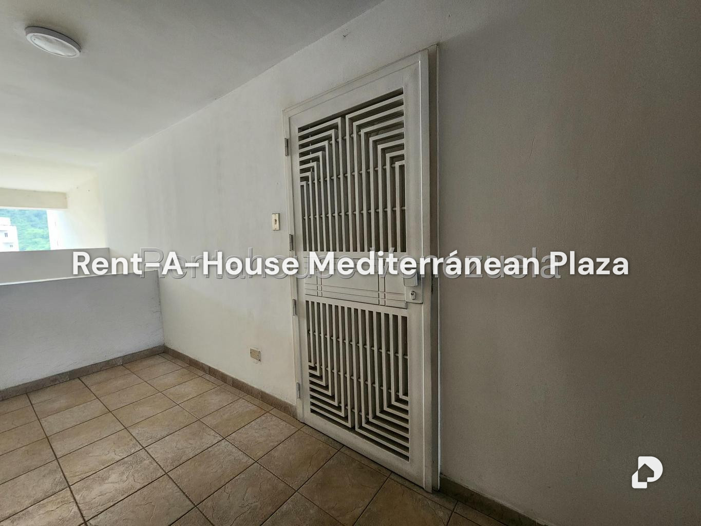 Apartamento en El Parral, Valencia – 2