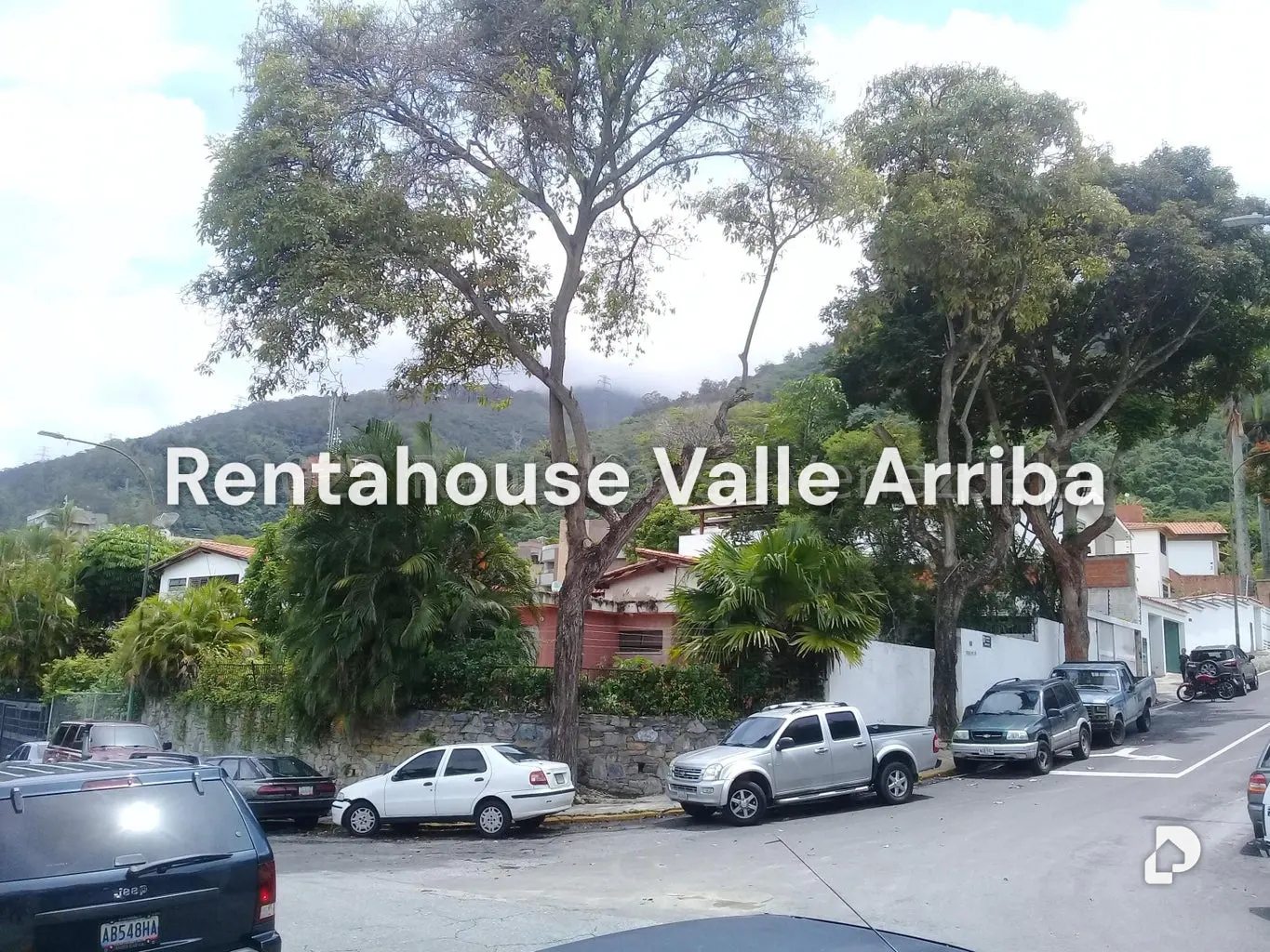 Casa en Altamira, Caracas – 11