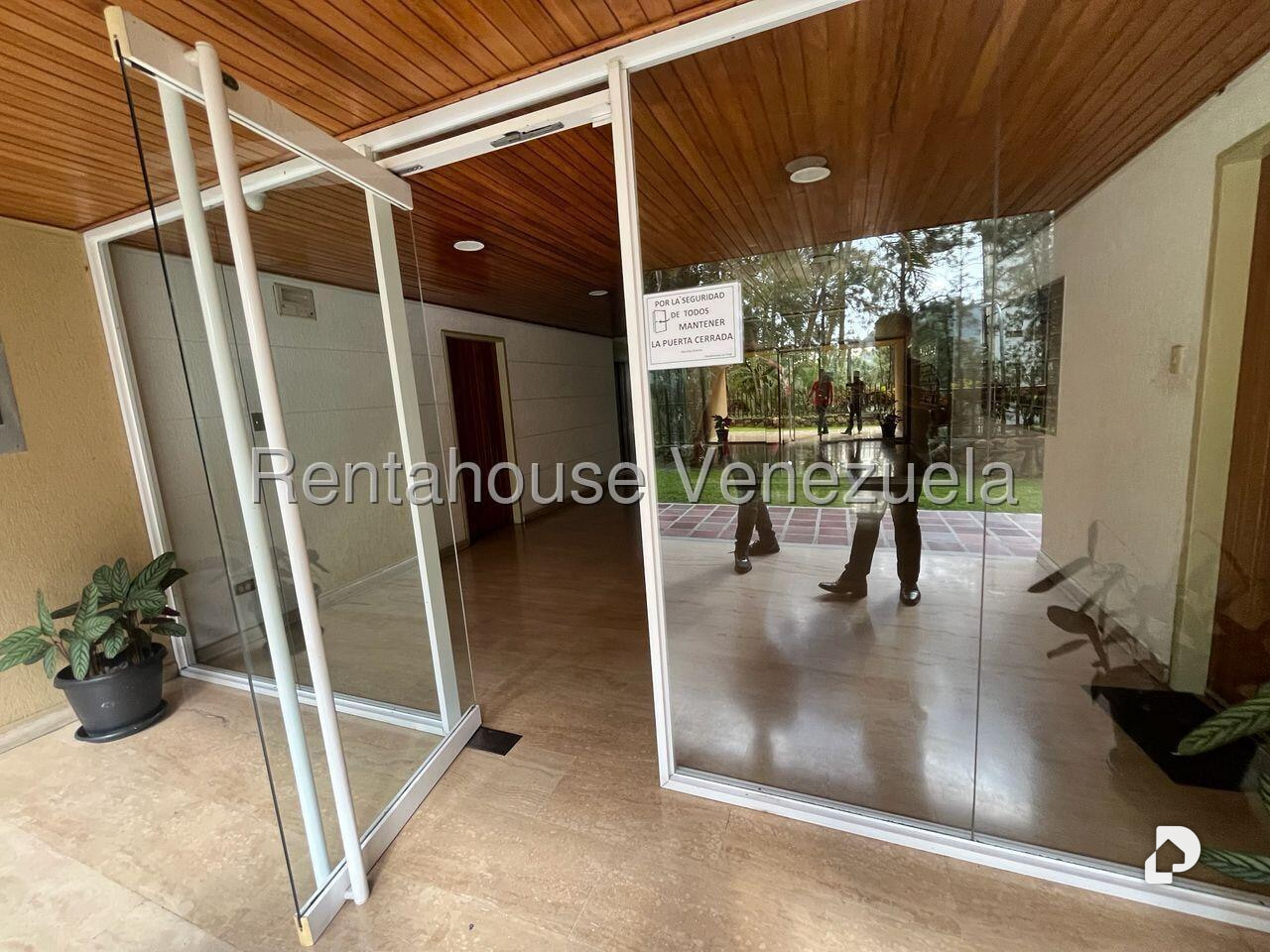Apartamento en Manzanares, Caracas – 2