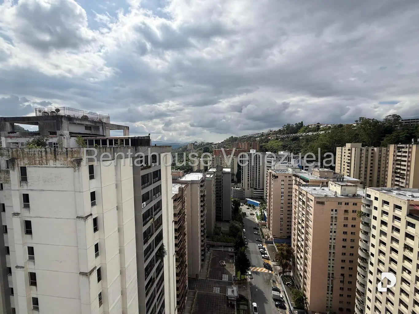 Apartamento en El Cigarral, Caracas – 8