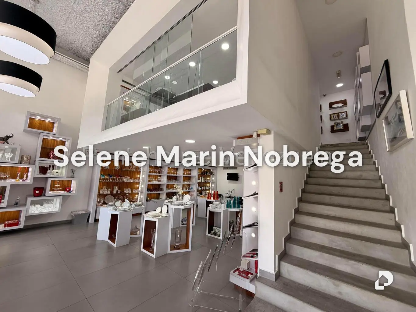 Local comercial en Las Mercedes, Caracas – 30