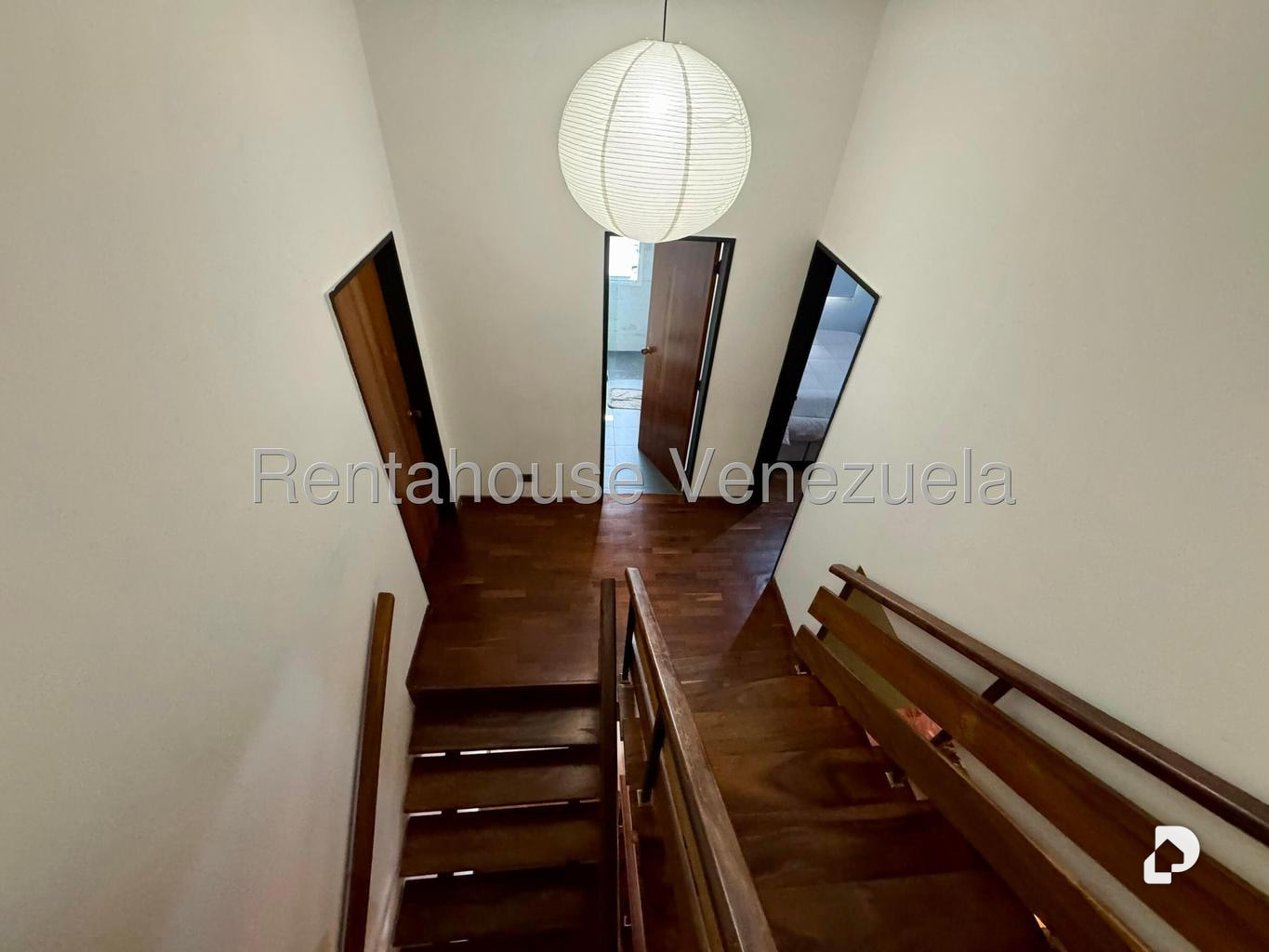 Casa en Alto Prado, Caracas – 33