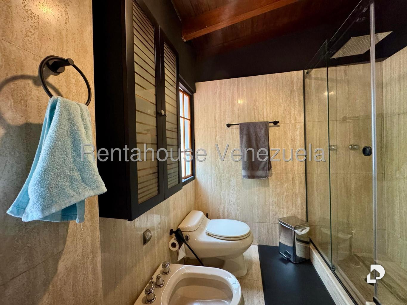 Casa en Alto Prado, Caracas – 31