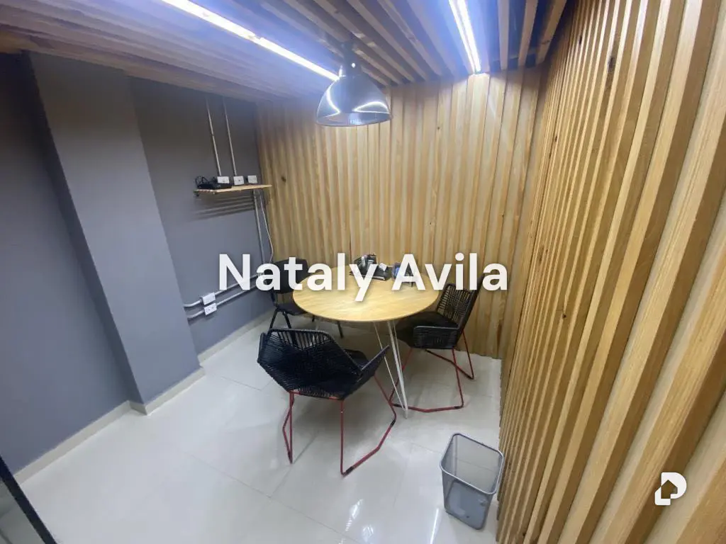 Local comercial en Zona Industrial, Valencia – 8