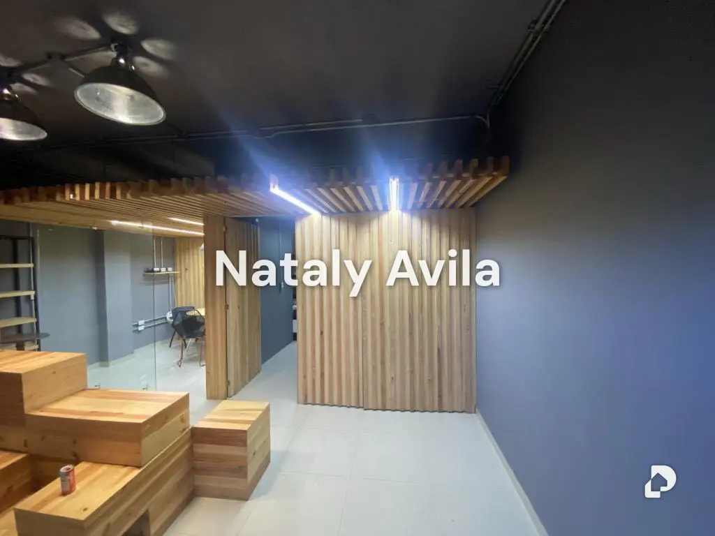 Local comercial en Zona Industrial, Valencia – 6