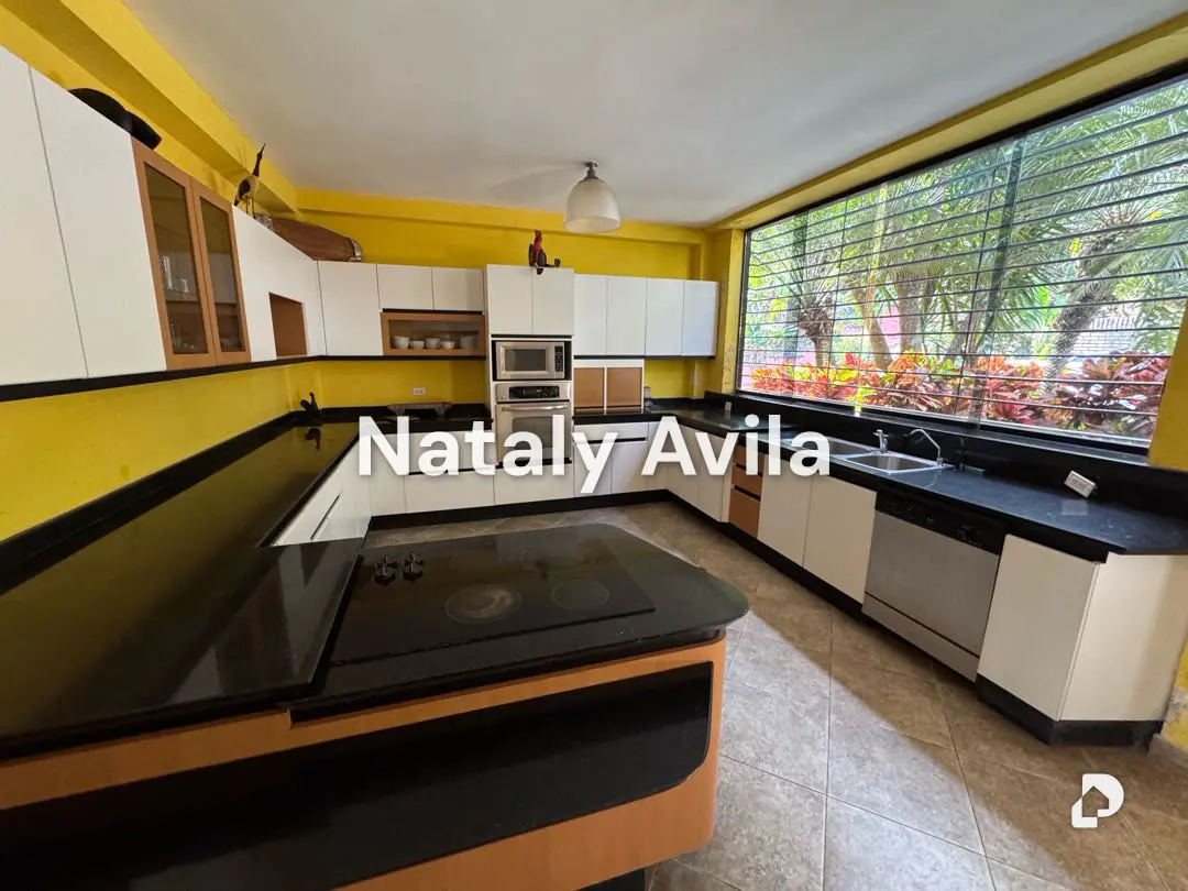 Casa en Monte Elena, Caracas – 9