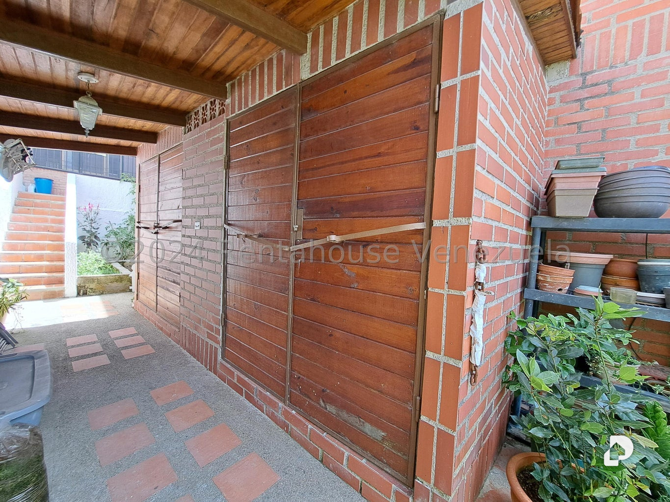 Casa en Alto Hatillo, Caracas – 30