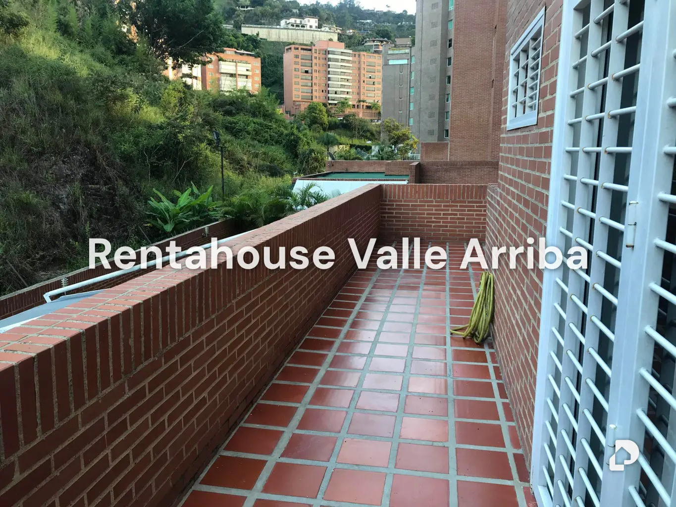 Apartamento en Solar del Hatillo, Caracas – 29