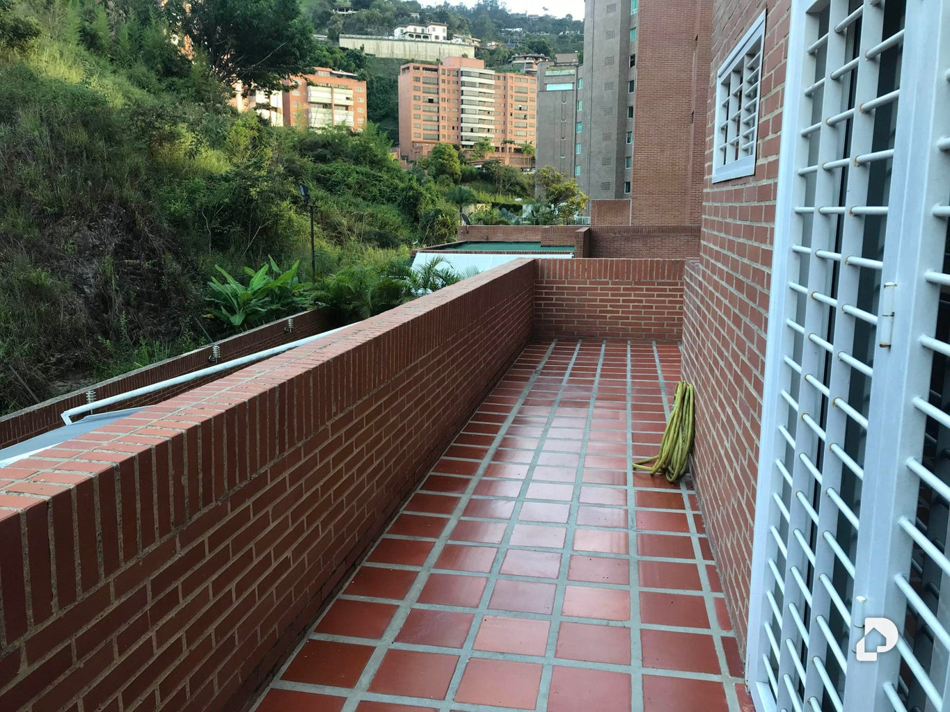 Apartamento en Solar del Hatillo, Caracas – 29