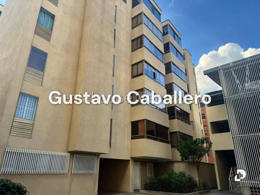 Apartamento en Los Samanes, Caracas – 1