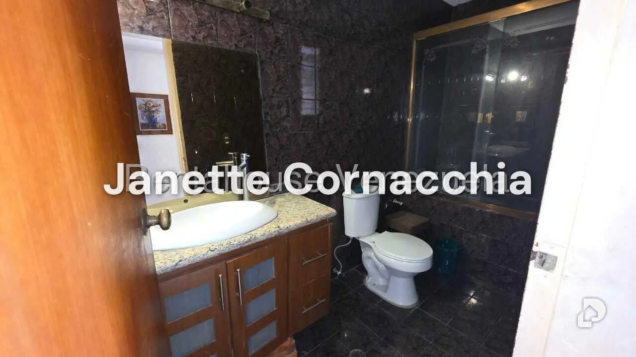 Casa en Macaracuay, Caracas – 11