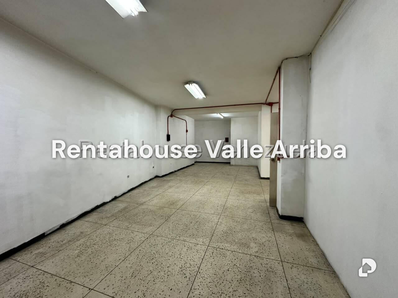Local comercial en San Martín, Caracas – 7