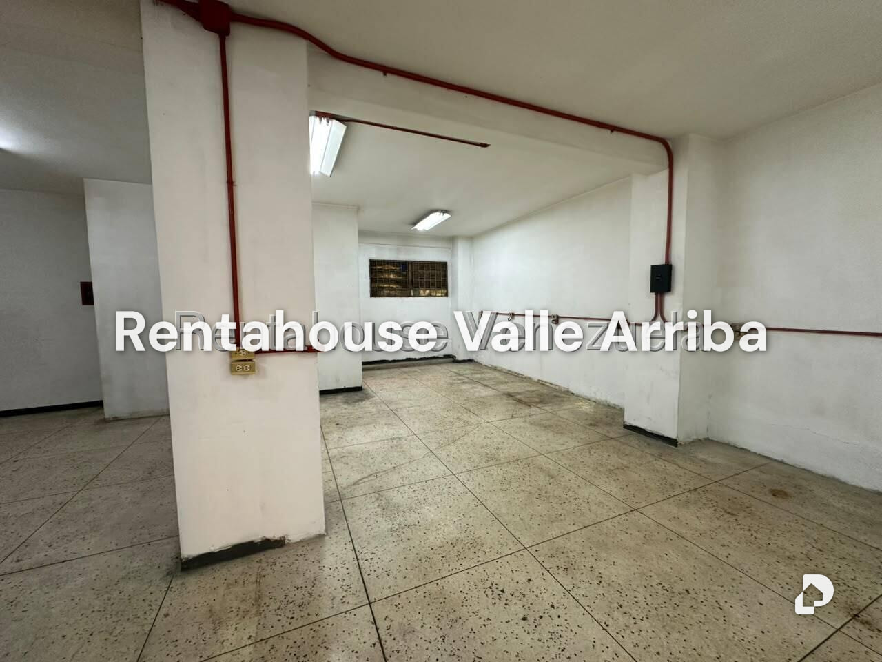 Local comercial en San Martín, Caracas – 3