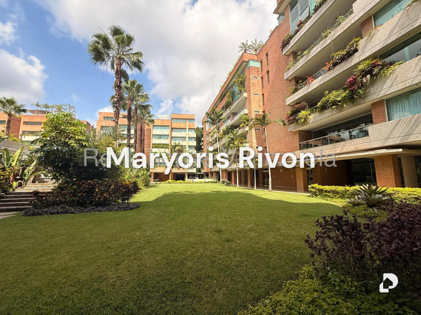 Penthouse en Campo Alegre, Caracas – 3