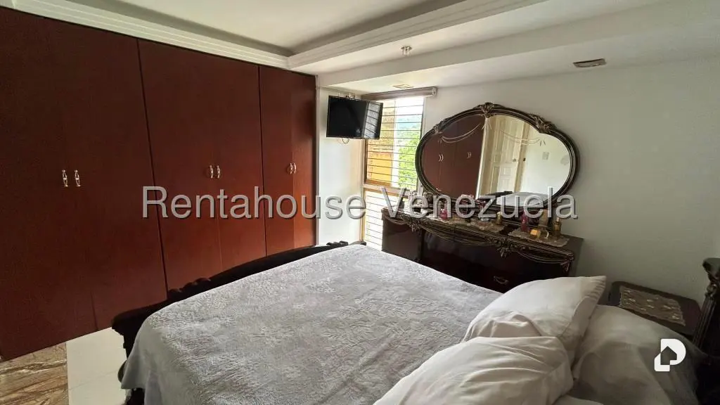 Apartamento en El Cafetal, Caracas – 24
