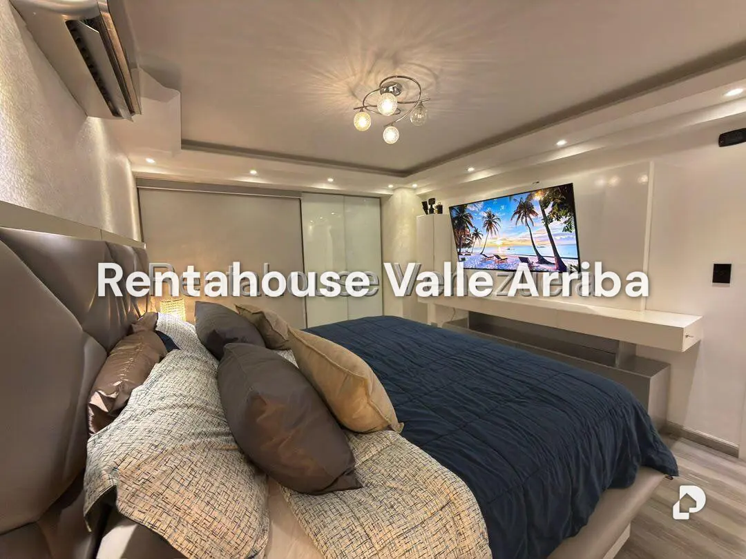 Apartment in Santa Fe Norte, Caracas – 12