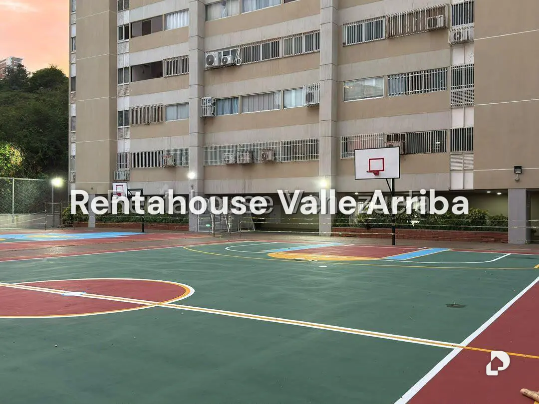 Apartment in Santa Fe Norte, Caracas – 19