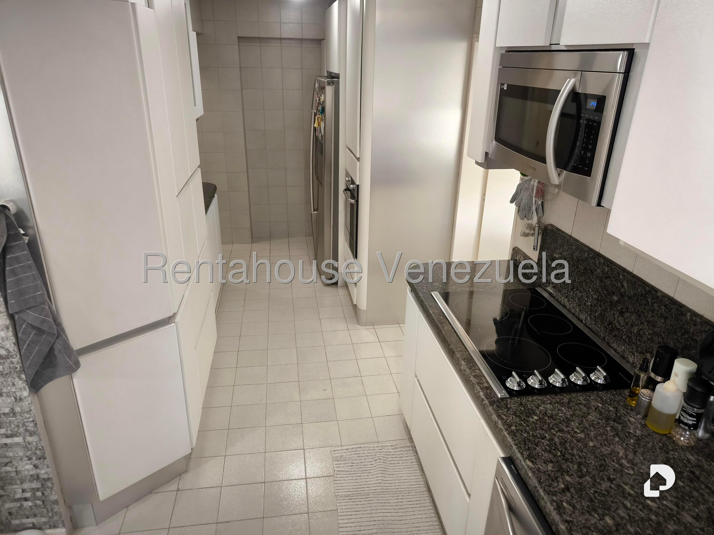 Apartamento en Alto Prado, Caracas – 19