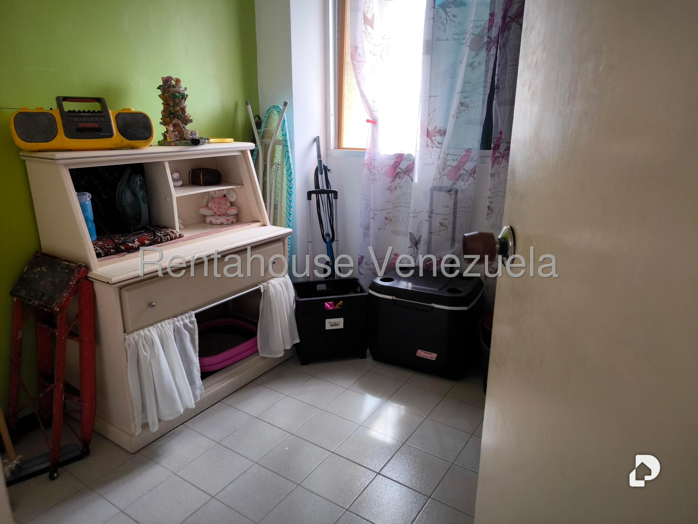 Apartamento en Alto Prado, Caracas – 28