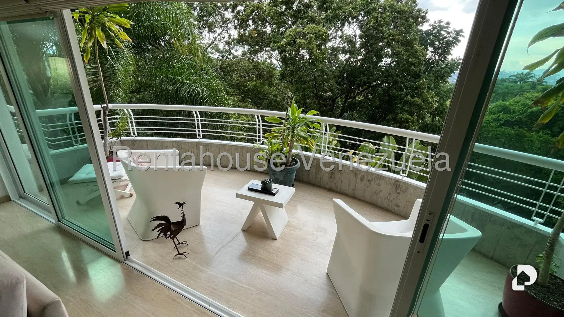 Apartamento en Los Chorros, Caracas – 13